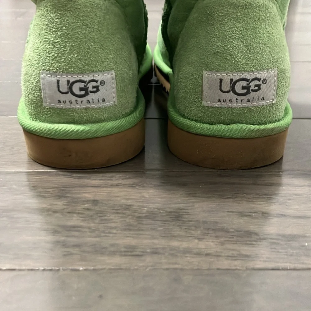 Y2K Vintage Ugg Classic Short Boots Size 6 - Picture 8 of 14